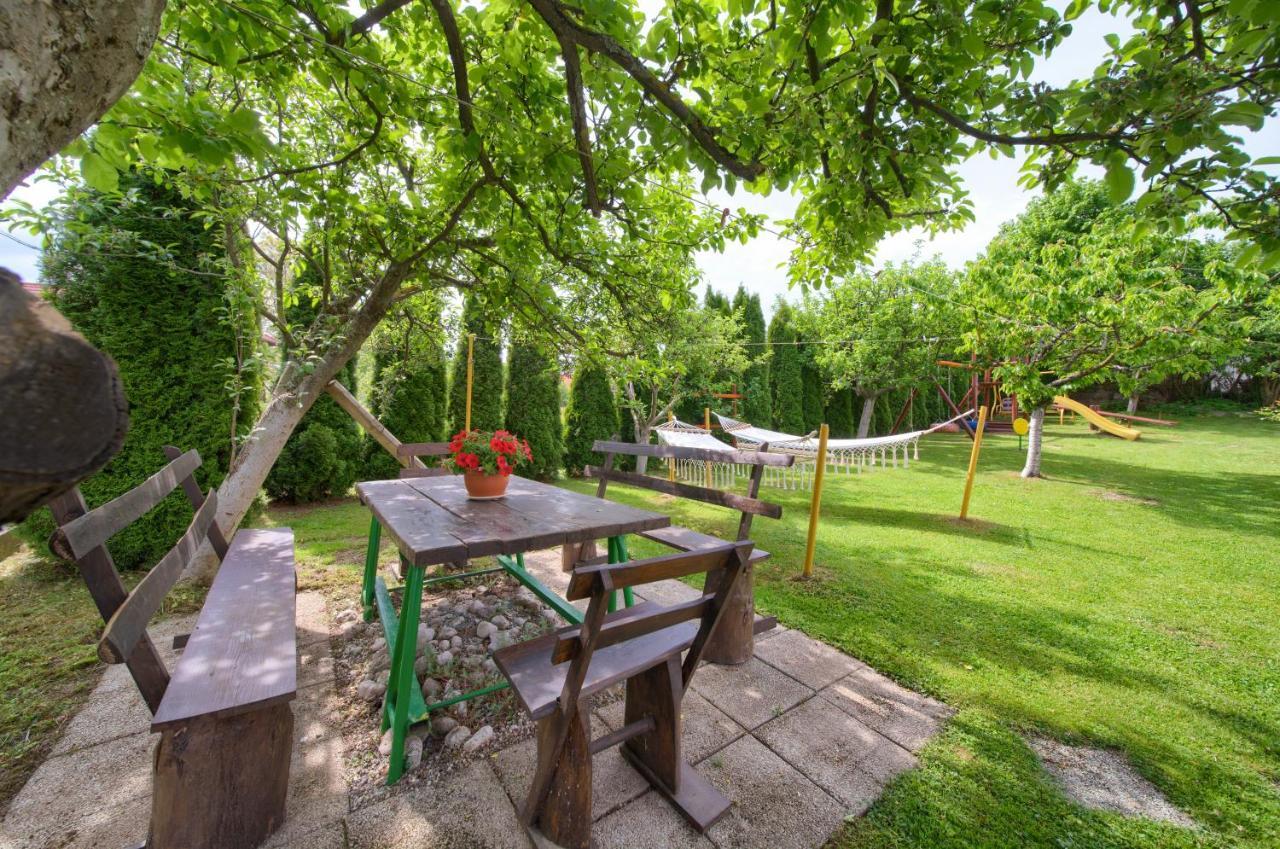 Apartmani Sabina Fužine Exterior foto